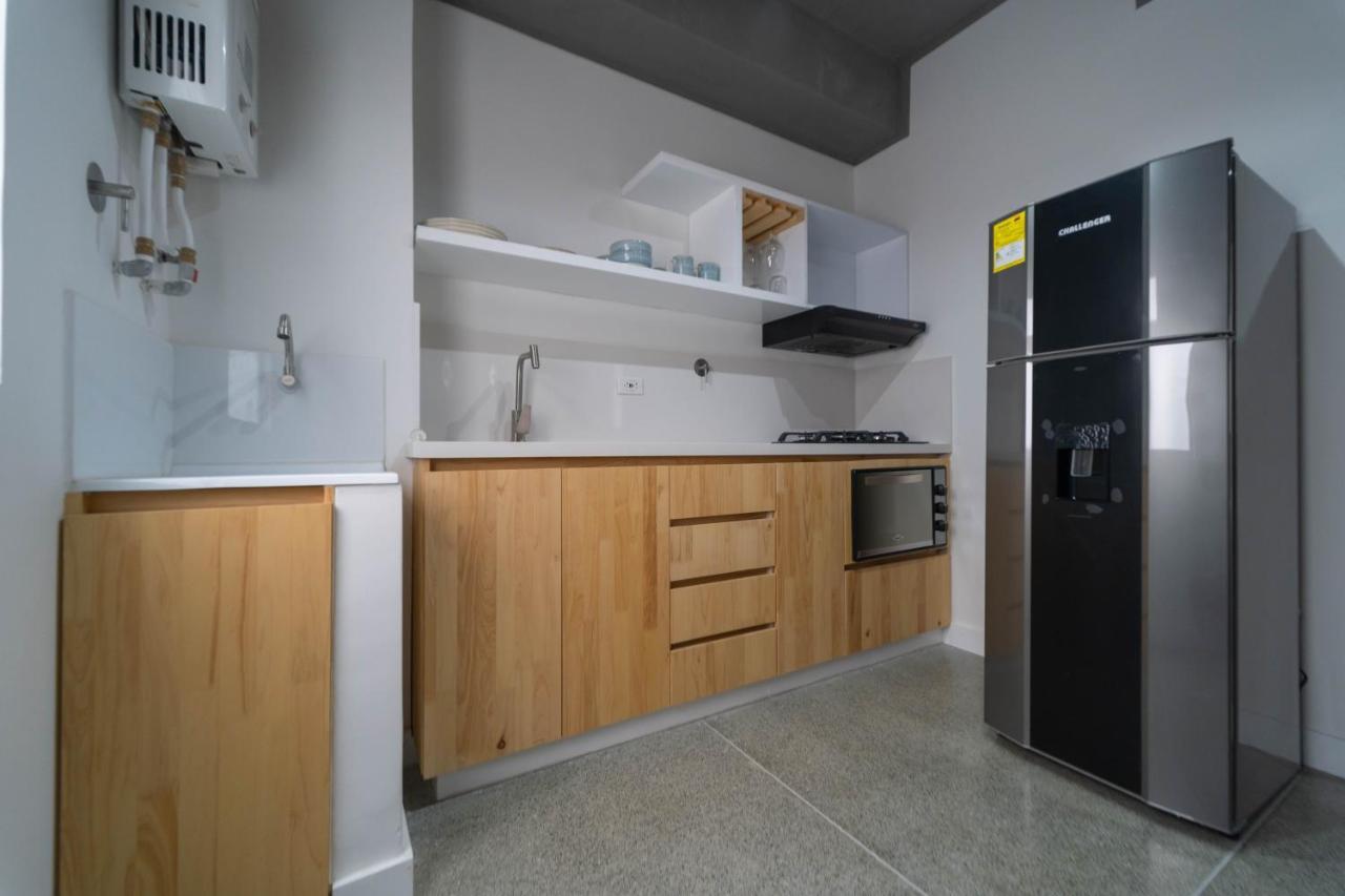Edificio Helena Apartment Меделин Екстериор снимка
