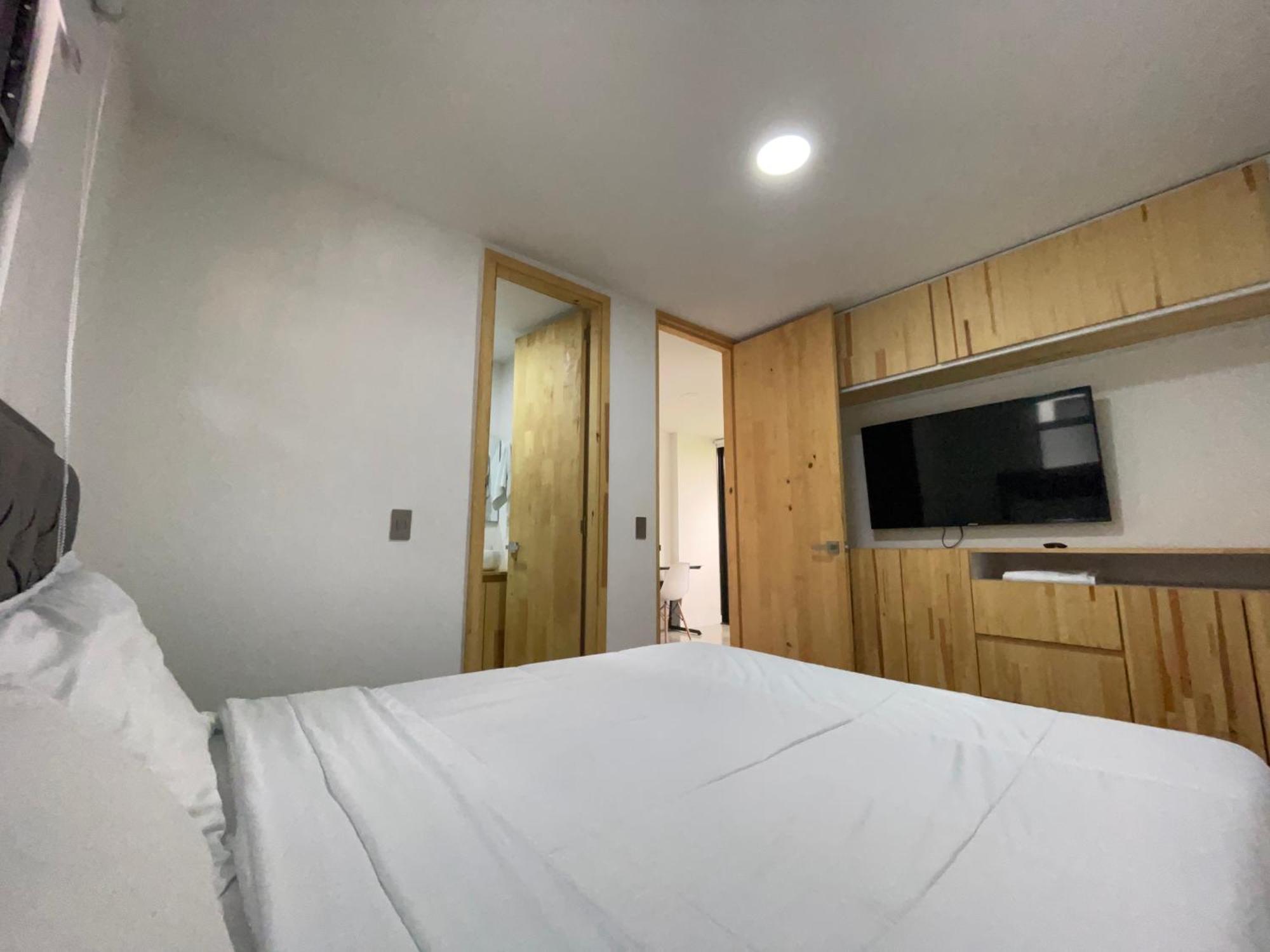 Edificio Helena Apartment Меделин Екстериор снимка