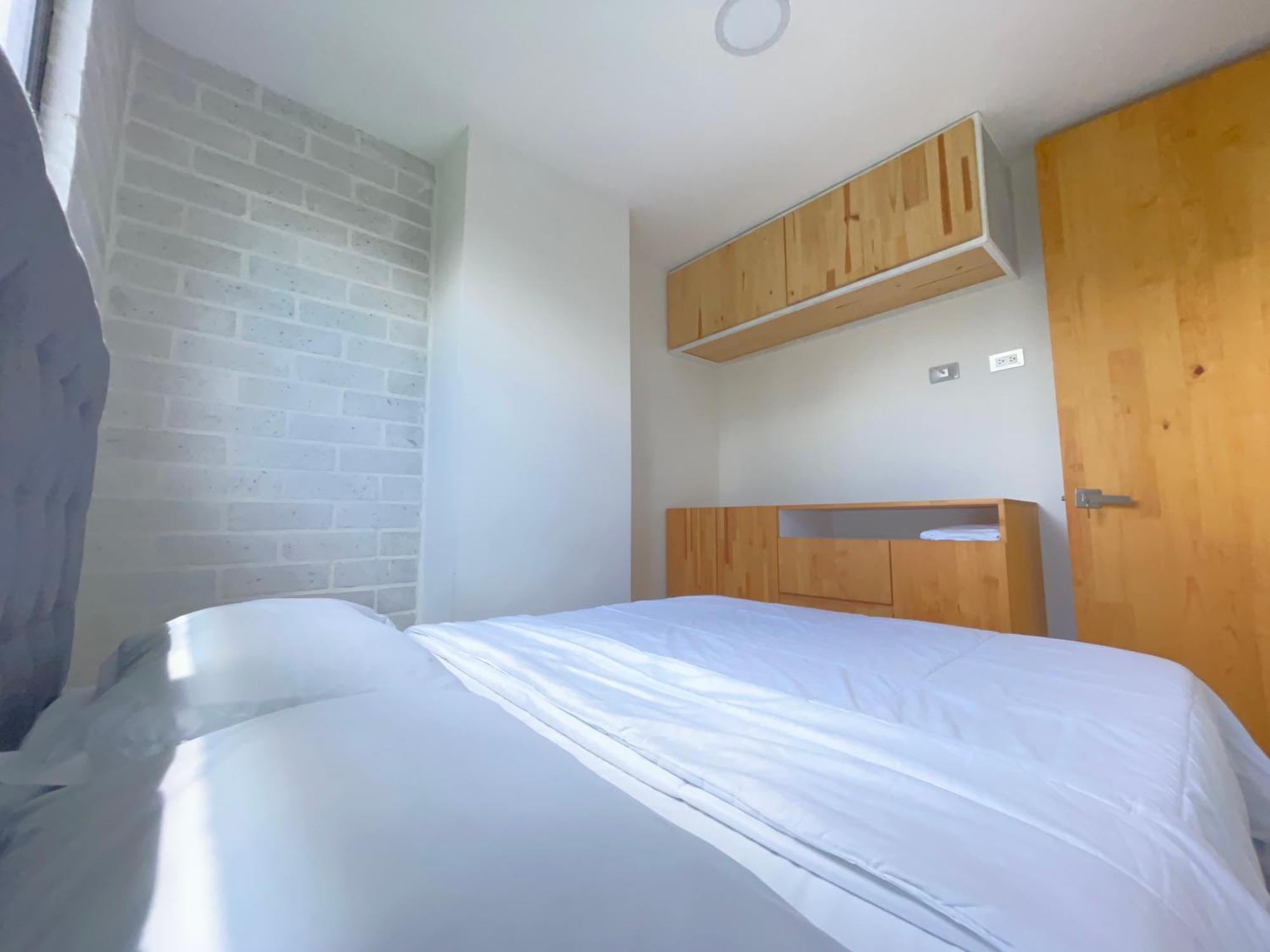 Edificio Helena Apartment Меделин Екстериор снимка