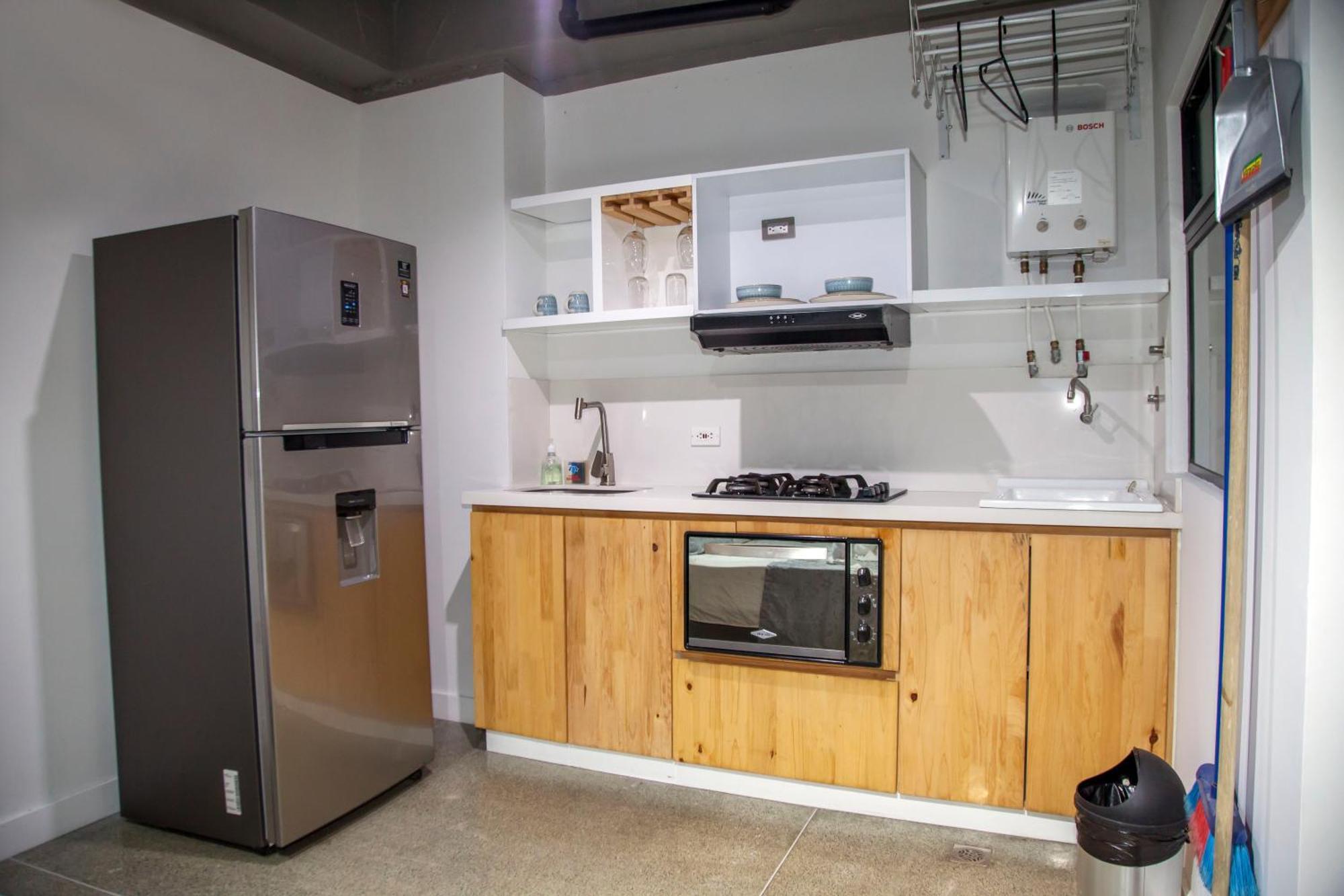 Edificio Helena Apartment Меделин Екстериор снимка